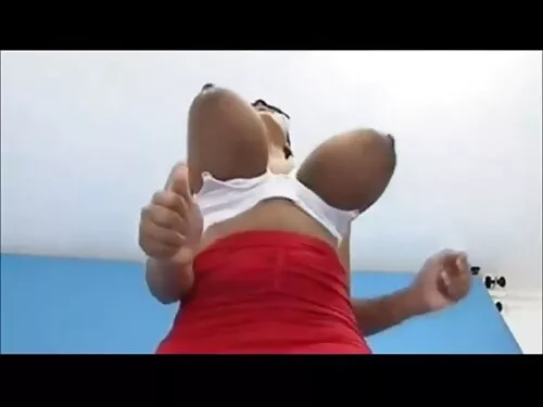 முதிர்ந்த அப்பா மகளை ...