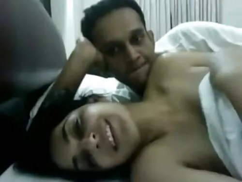 அப்பா ஒரு நிர்வாண மக ...